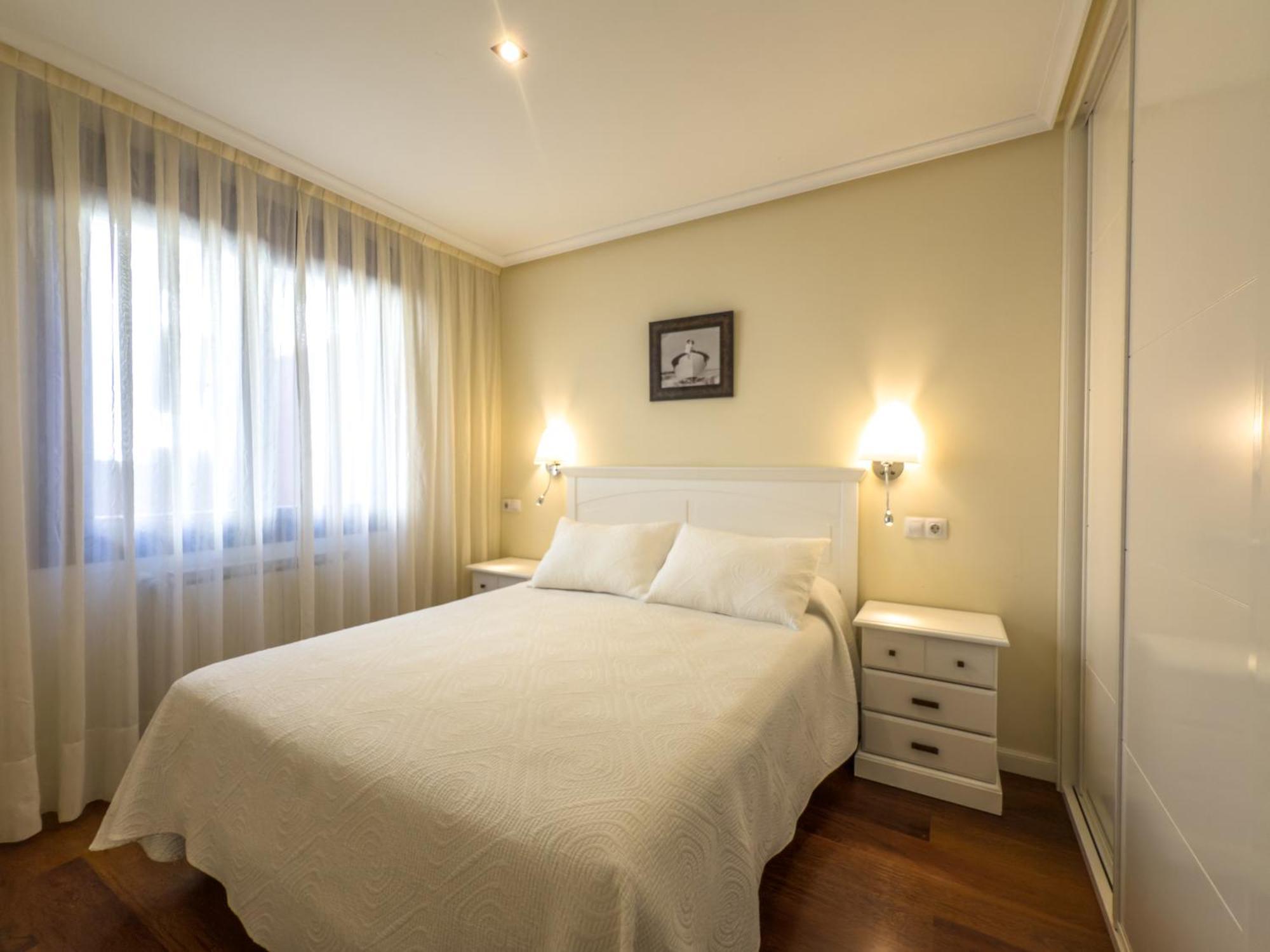 Apartamentos Verdemar Llanes Exterior photo